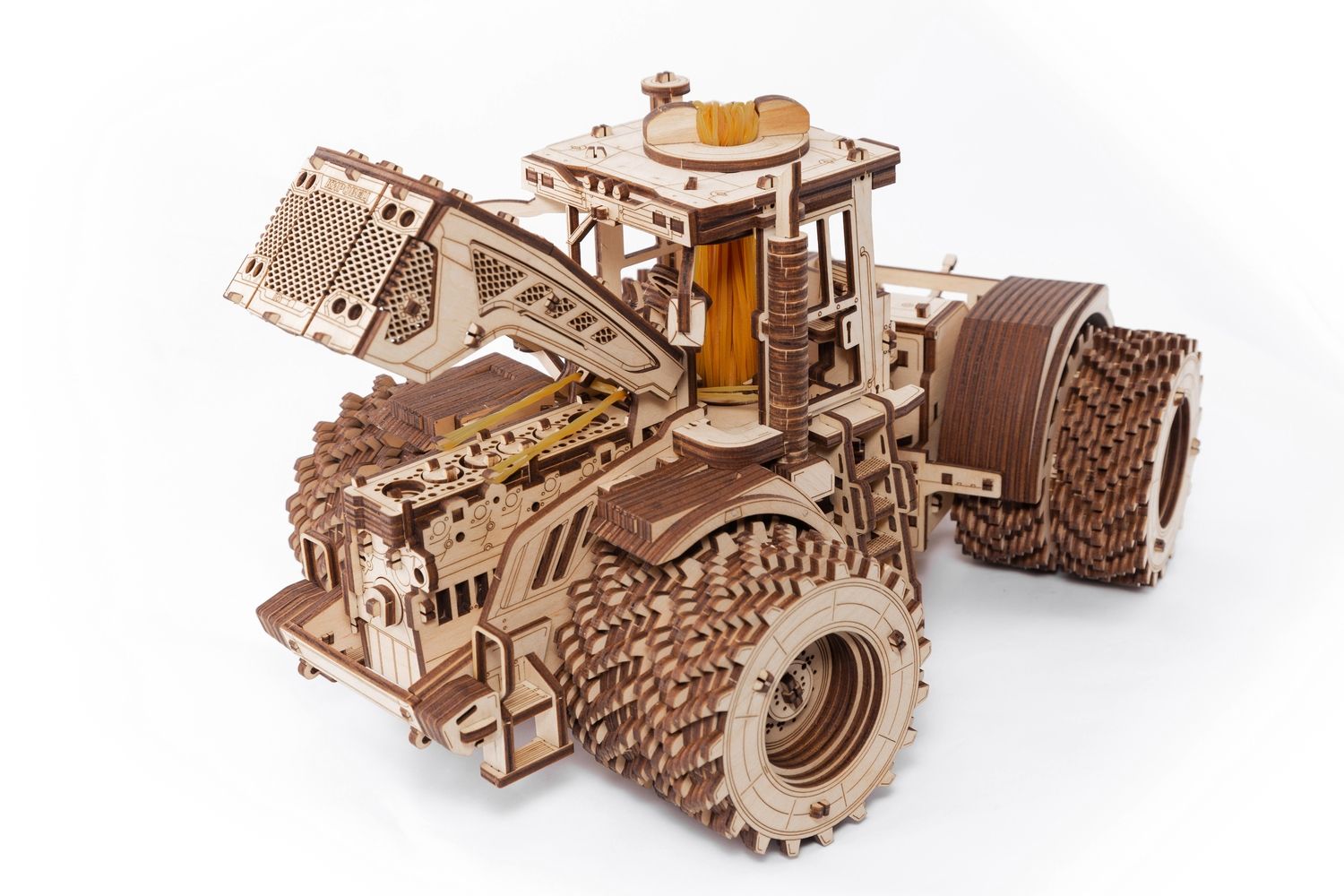 Купить Конструктор деревянный 3D EWA Трактор КИРОВЕЦ К-7М оптом