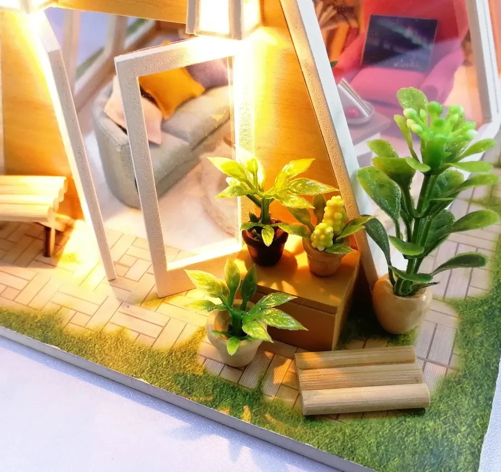 Купить Румбокс, интерьерный конструктор MiniHouse Хижина 21-ого века оптом