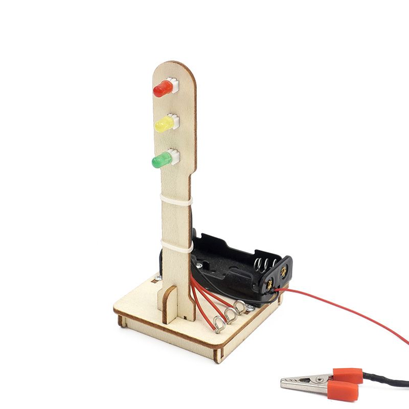 Купить Деревянный конструктор электрический Светофор оптом