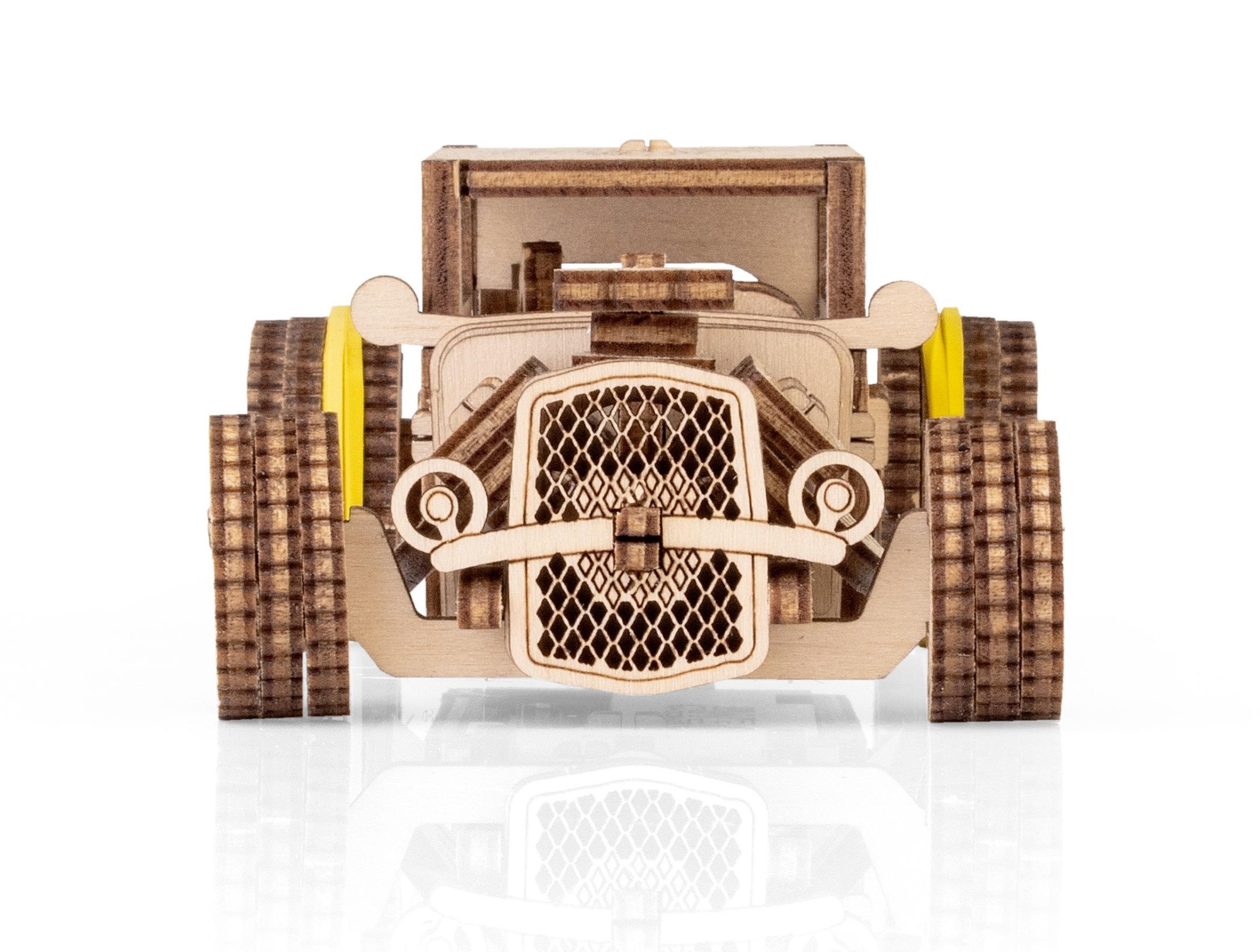 Купить Деревянный конструктор EWA Машина родстер с заводным механизмом оптом  Купить Деревянный конструктор EWA Машина родстер с заводным механизмом оптом